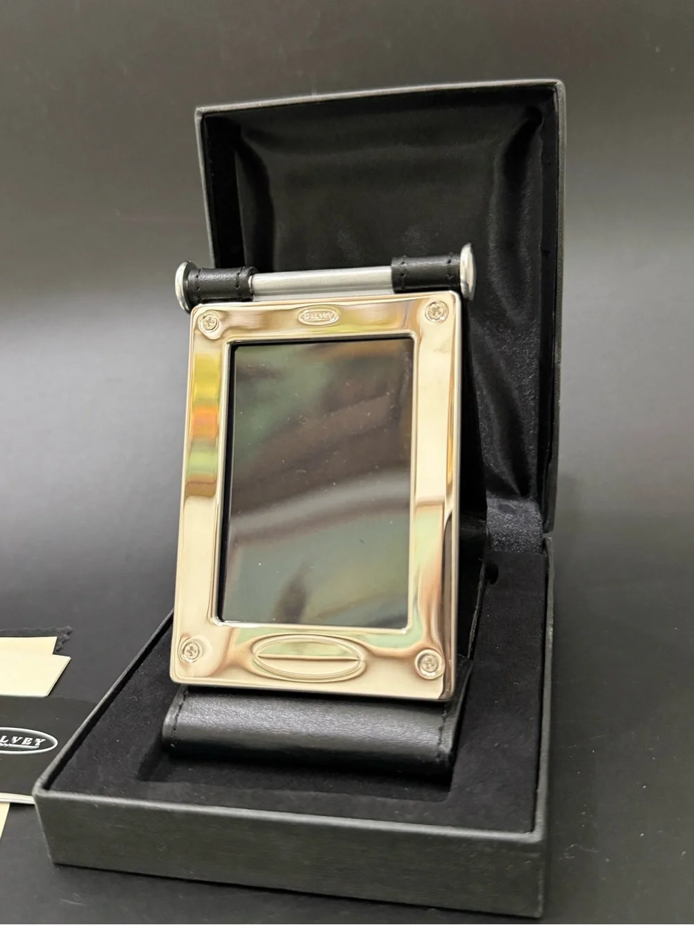 Vintage 2002 DALVEY Scotland Stainless Steel & Leather Travel Photo Frame NOS